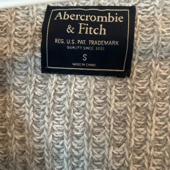 Abercrombie cross knit sweater grey - Picture 3 of 3